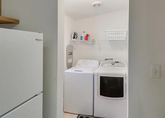 Holiday home Family Show Getaway - 7 Mi To Town!
